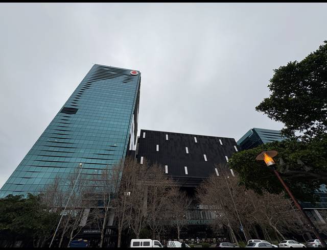 450M² OFFICE TO LET IN FORESHORE